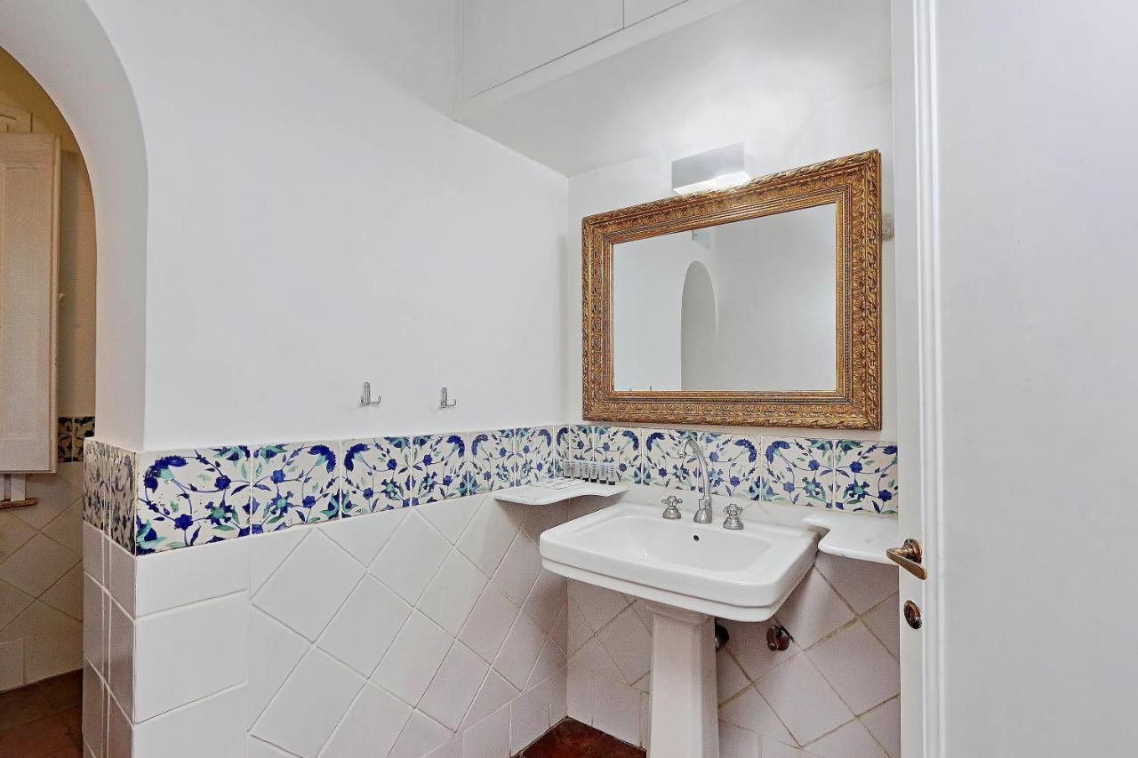 Casa Pollarola "Piazza Navona A Due Passi Da Te " Apartment Rome Bagian luar foto